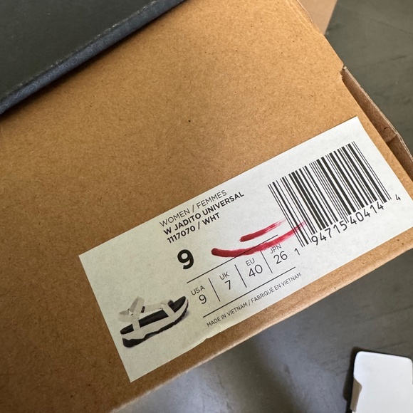 TEVA JADITO PLAYTFORM SANDALS WHITE NIB - Picture 2 of 6